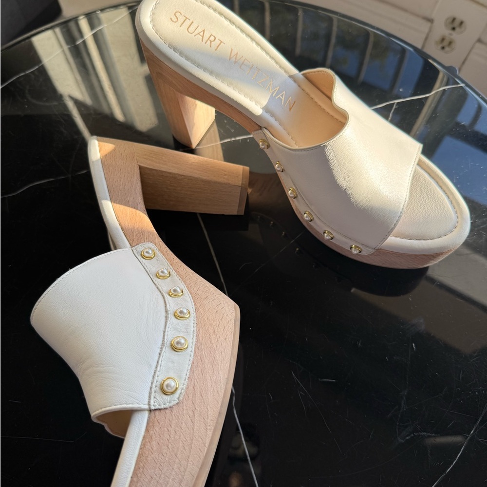 Stuart Weitzman Cream Mules - Picture 2 of 4